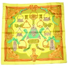 グッチ　スカーフ　100%シルク　12星座　イエロー系　約85×85cm グッチスカーフ100%シルク12星座イエロー系約85×85cm
