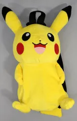 ピカチュウ リュック マスコット 2018 ピカピカバッグ Amazon.co.jp: ポケモンセンターオリジナル ピカみみリュック