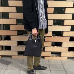 MM6 Maison Margiela KIDS エムエムシックス メゾンマルジェラ キッズ ★大人もOK★ ジャパニーズ クラシック トートバッグ ハンドバッグ メッシュ生地 スモール M60607 P6414 T8013/ブラック