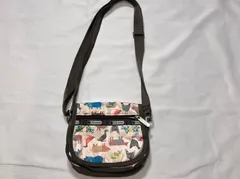 【194053】LeSportsac レスポートサック  動物柄　ナイロン　ミニショルダーバッグ サコッシュ　ポーチ　*汚れあり 薄ピンク*ブラウン