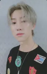 【中古】コレクションカード(男性) SEVENTEEN/THE 8(ディエイト)/衣装黒・両手下げ・体左向き・裏面黒/CD「3RD Album ： An Ode(Real ver.)封入特典フォトカード