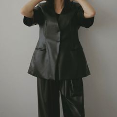 Item thumbnail for item cb3a7d9b-de98-44c9-a95d-65a85cc21070