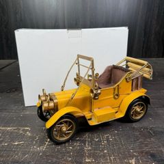 Item thumbnail for item 7ae56cad-ba6e-4246-b6a8-92bafbbf6292