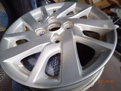 1本 日産 ノート オーラ E13 17 6.5j +40 純正 アルミホイール - メルカリ