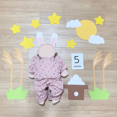 月齢フォト　寝相アート　赤ちゃん　9月　お月見　保育教材