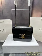 Celine セリーン ラッカー アンダーアーバッグ（ボックス付き）