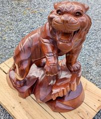 鹿児島発　木製 虎 オブジェです