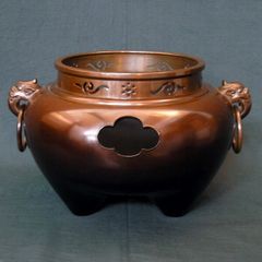本日限定】茶道具/唐銅鬼面風炉のみ 風炉師 金谷浄雲 底瓦※釜は附属