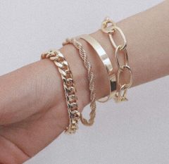 ［4 variation］ Gold Bracelet