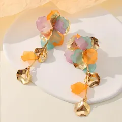 ボヘミアン ピアス   カラフル イヤリング   大ぶり アクセサリー   花びら ピアス   パーティー ジュエリー   オリエンタル アクセ   ハンドメイド風   フェス ファッション   エスニック スタイル   ギフト レディース