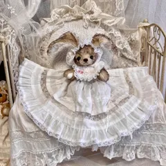 🌼.*ホワイトドレスのベビーウサさん🌼.*
