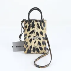 2025年最新】バレンシアガ トート レオパードの人気アイテム - メルカリ