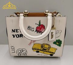 極美品 COACH ローグ39 バスキア コラボ 2WAY バッグ 希少 限定 - メルカリ