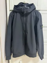 2025年最新】STONE ISLAND ジャンパー・ブルゾンの人気アイテム