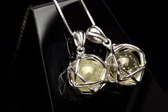 シルバー925◇宇宙の神秘 リビアングラス 10mm 六芒星(ダビデの星)丸玉 シルバー ペンダントトップ 1個売り パワーストーン 天然石 _PRG2042