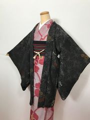 【中古】Mサイズ 羽織 正絹 黒地に菊花文様