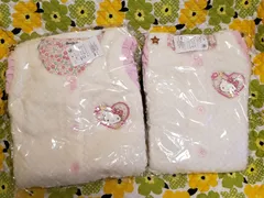 130㎝ 100㎝ キッズルームベスト ハローキティ 白 ピンク 新品 サンリオ