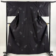 バイセル 着物 名品 結城紬 濃紺 葉柄 蝶 シルエット 亀甲絣 証紙 正絹 袷 162.5cm Mサイズ ☆☆☆☆ 2025年最新バイセル 着物 結城紬 sの人気アイテム - メルカリ
