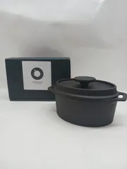 新品未使用 鋳鉄 両手鍋 黒 LE CREUSET 鋳鉄製 両手鍋 22cm 黒