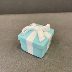 『新品』Tiffany& Co. ティファニー ブルーボックス陶器 小物入れ Tiffany & Co. - 大きいサイズTiffany&Co.陶器ブルーボックス