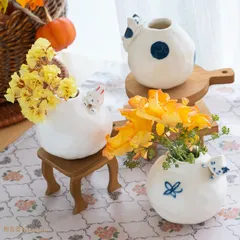 日本製　手作りホワイト一輪兎と猫 日本製瀬戸焼　花器　花入り可愛いペット花瓶贈り物　インテリア和雑貨　ギフトプレゼント