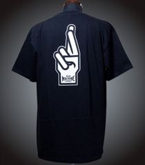 LoserMachine ルーザーマシーン Tシャツ (GOOD LUCK FINGERS) T-shirt カラー：ブラック 5,940円(内税)