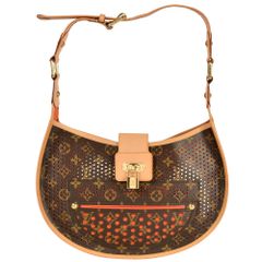 フェンディ FENDI F5000 ジャイロ 腕時計 レッド文字盤 ハラコ ベルト  