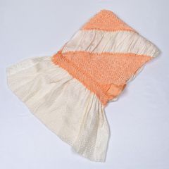 帯揚げ　オレンジ　斜め縞　中抜き絞り