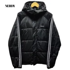 NERDY ブラック ダウンジャケット Mサイズ M NERDY(ノルディ) ダウンジャケット(メンズ) - 海外通販のBUYMA