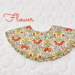 うさぎ　フラワー　フリル　スタイ　ハンドメイド