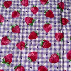 キルティング生地　いちご柄