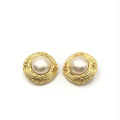 CHANEL シャネル  ココマークパールイヤリング ヴィンテージアクセサリー ゴールド 刻印93P