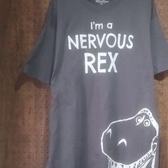 Disney/PIXAR  ディズニー/ピクサー　「I’m a NERVOUS REX」プリントＴシャツ　サイズＳ