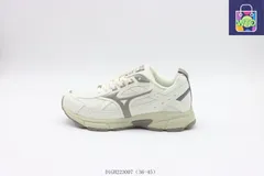 【今日特価】ミズノのランニングシューズ ホワイト＆グレー D1GH223007-WTO輸入0