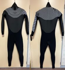 新品未使用品アックスクラッシック.レディースMサイズ1.5ミリショートジョン AXXE Classic：レディース 1.5mm ショートジョン スイムカット