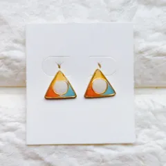 No.393  レジン　パステル系　トライアングル　ピアス　イヤリング
