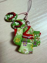 【6】和柄ミニ着物と草履のストラップ＊桜模様／和風小物／ハンドメイド