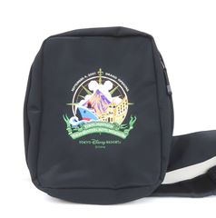 Item thumbnail for item 344bce4f-173f-480b-a064-72299f16b4d9