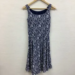 UNIQLO ユニクロ  カップ付き ワンピース ひざ丈 レディース　サイズＭ　ネイビー　花柄