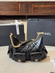【今日特価】Chanel 25C Jennie Hono Bag - シャネル 25C ジェニー ハノバッグ?早春リゾートコレクション、トレンドアイコンの選ぶヴィンテージモダン?送料無料