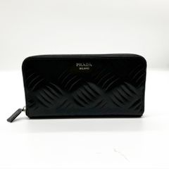 プラダ ラウンドファスナー財布 ブラッシュドレザー 長財布 2ML317 2CNU ブラック PRADA Ａランク 中古