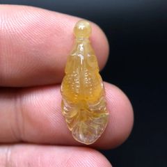 天然　本翡翠　アイスレッド　ペンダント　8.15ct　金魚　彫刻　縁起物　希少　1点物　国内ミニ鑑別書付き