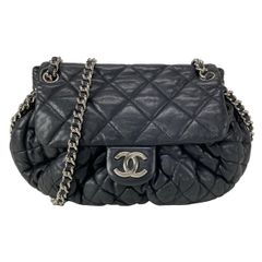 CHANEL(シャネル) ショルダーバッグ チェーンアラウンド A49889 黒 シルバー金具/チェーンショルダー レザー