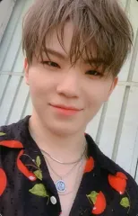 【中古】コレクションカード(男性) SEVENTEEN/WOOZI(ウジ)/衣装黒・両手下げ・顔正面・裏面白/CD「3RD Album ： An Ode(Real ver.)封入特典フォトカード