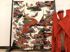 最高級本振袖　京紅型　巨匠宮崎良次先生作品　 24点完全フルセット 2025年最新】宮崎良次紅型振り袖の人気アイテム - メルカリ