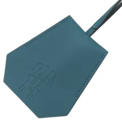 新品HERMES エルメス 2024 イヤーズギフト レザー　キークロシェット エルメス イヤーズギフト2024上顧客もメルカリ♩ キー