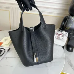 ブラック　レディース　ハンドバッグ　ピコタン18cm　シルバー金具