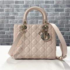 Christian Dior(クリスチャンディオール)ショルダーバッグ ハンドバッグ Lady Dior レディディオール ミディアム カナージュ M0565ONGE_M413  パウダーピンク レザー ラムスキン