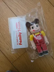BE@RBRICK(ベアブリック) 47 焦げた ペコちゃん スーパーシークレットのサムネイル