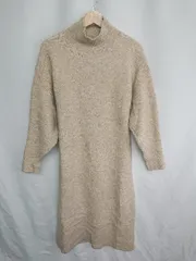 ■ ⊇ titivate ハイネック ニット生地 スリット加工 長袖 ロング丈 ワンピース サイズS ベージュ レディース E  【1410100009534】